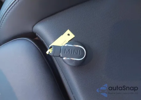 2023 Mini Hardtop Cooper S z USA, uszkodzony, nr VIN WMW53DK07P2T61528